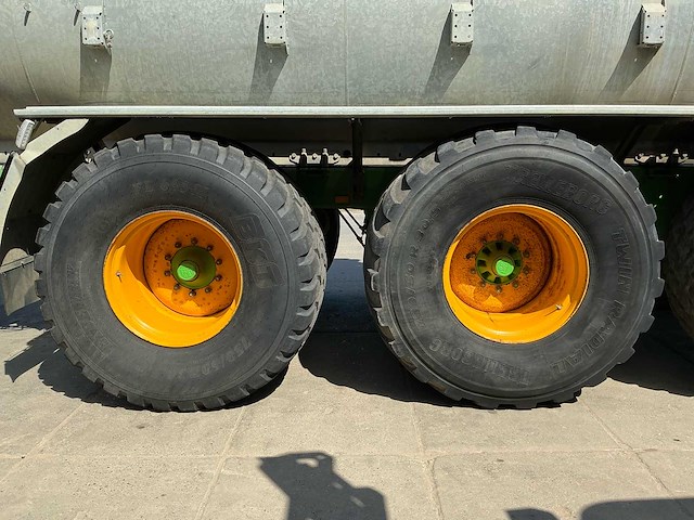2014 joskin euroliner 24000trs mesttank / watertank - afbeelding 8 van  51