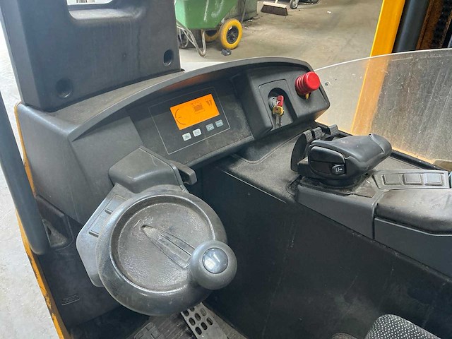 2014 jungheinrich etv116 reach truck - afbeelding 9 van  9