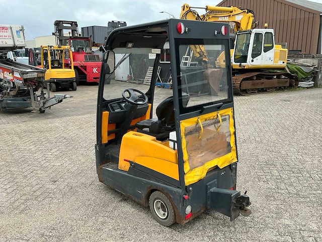 2014 jungheinrich ezs570 elektrische trekker ( 7 ton ) - afbeelding 4 van  8