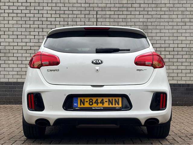2014 kia cee'd 1.6 gt 204pk! personenauto - afbeelding 10 van  16