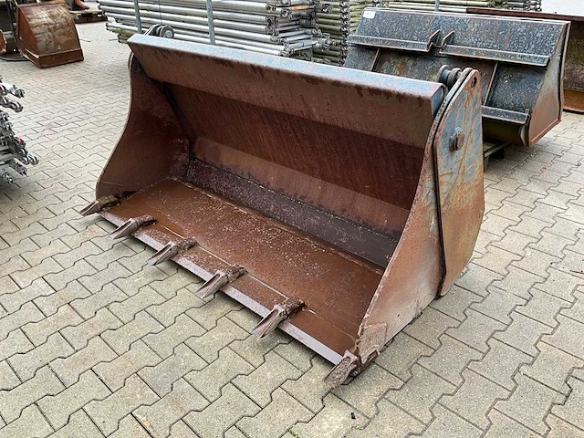 2014 komatsu wa70-5 schepbak - afbeelding 1 van  7