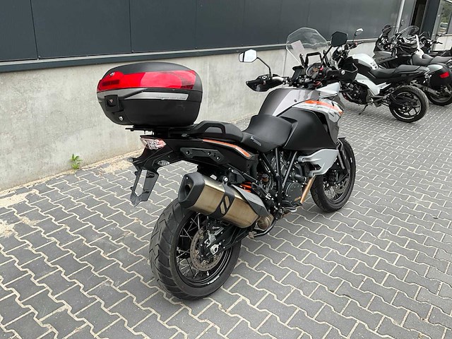 2014 ktm 1190 adventure motorfiets - afbeelding 12 van  18