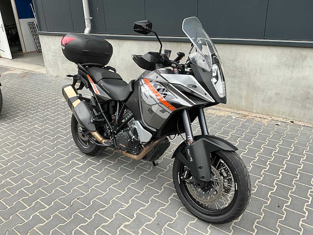 2014 ktm 1190 adventure motorfiets - afbeelding 13 van  18