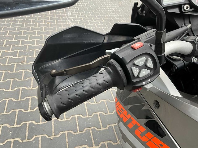 2014 ktm 1190 adventure motorfiets - afbeelding 17 van  18
