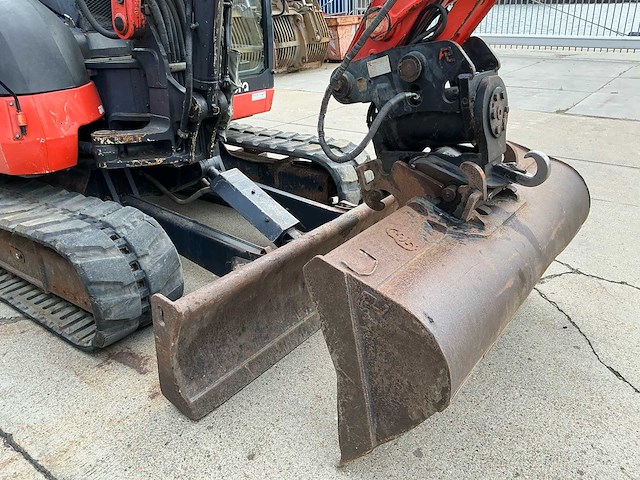 2014 kubota kx080-4 rupsgraafmachine - afbeelding 2 van  31