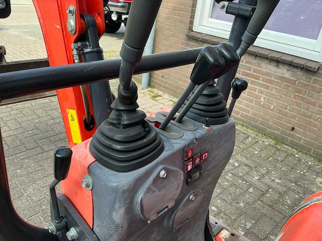 2014 kubota u10-3 minigraafmachine - afbeelding 10 van  26