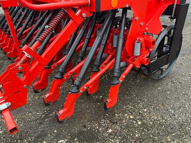 2014 kuhn integra 3003 zaaimachine - afbeelding 7 van  25