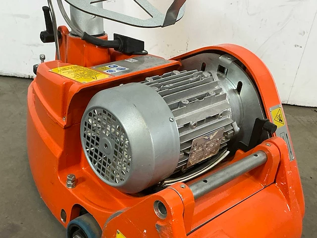 2014 künzle & tasin scorpion parketschuurmachine - afbeelding 1 van  5