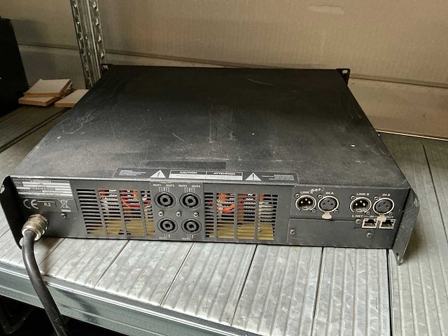 2014 l'acoustics la4 versterker - afbeelding 3 van  4
