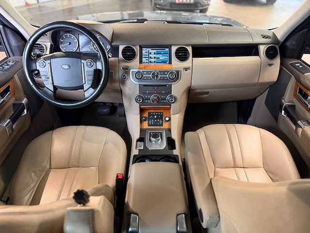 2014 land rover discovery 3.0 scv6 hse personenauto - afbeelding 10 van  31