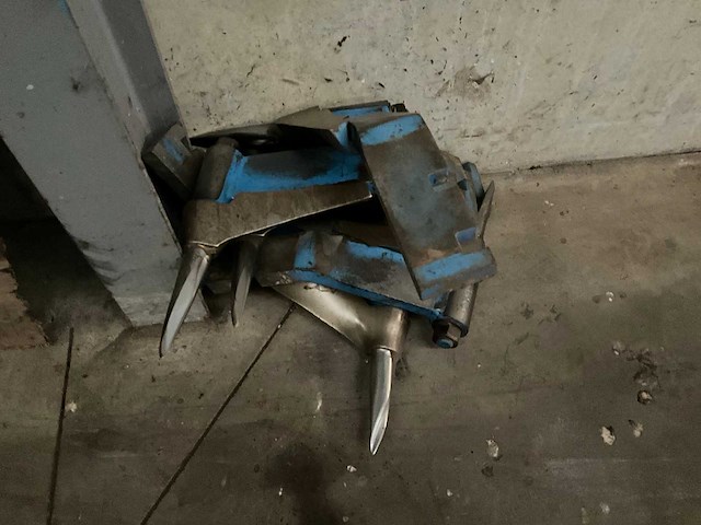 2014 lemken juwel 8 v 5 n100 ploeg - afbeelding 4 van  12