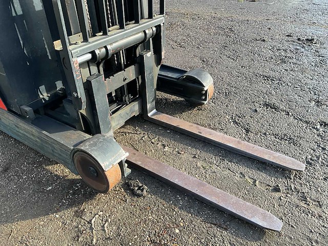 2014 linde r14-01 coldstore reach truck - afbeelding 5 van  30