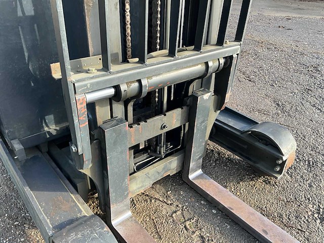 2014 linde r14-01 coldstore reach truck - afbeelding 6 van  30