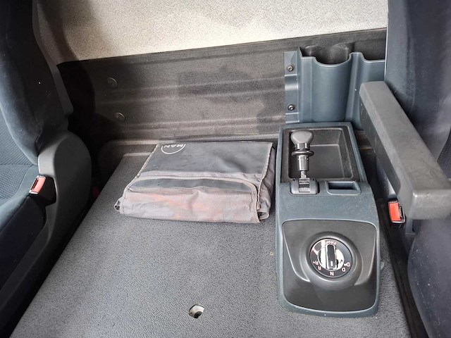 2014 man tgl 12.250 vrachtwagen - afbeelding 5 van  31