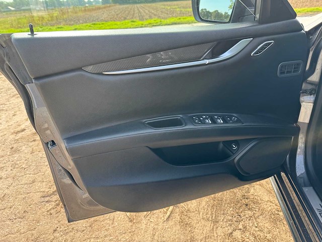 2014 maserati ghibli 3.0 v6 d - afbeelding 13 van  31