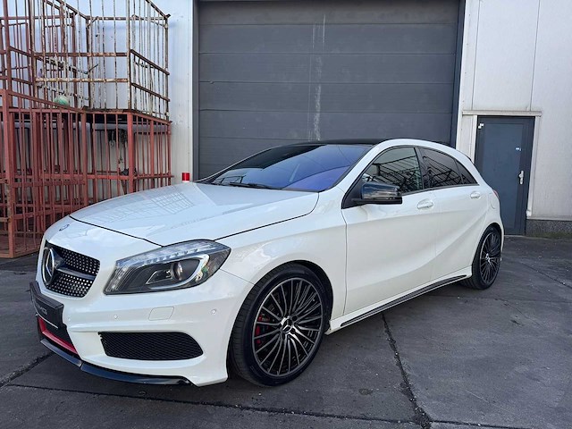 2014 mercedes-benz a-klasse 250 amg sport 300pk ambition g-313-tz - afbeelding 1 van  33