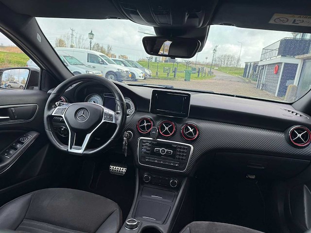 2014 mercedes-benz a-klasse 250 amg sport 300pk ambition g-313-tz - afbeelding 18 van  36