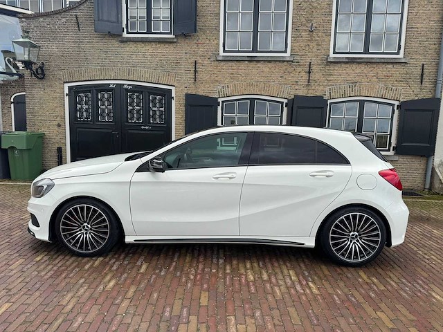 2014 mercedes-benz a-klasse 250 amg sport 300pk ambition g-313-tz - afbeelding 34 van  36