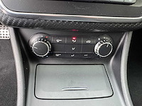 2014 mercedes-benz a-klasse 250 amg sport 300pk ambition g-313-tz - afbeelding 10 van  45