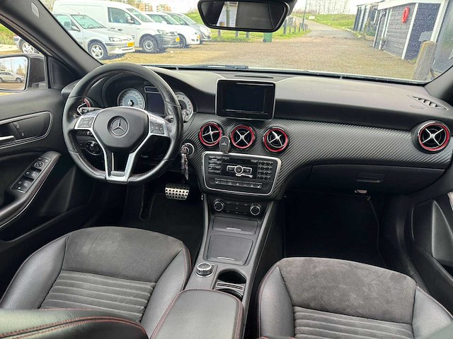 2014 mercedes-benz a-klasse 250 amg sport 300pk ambition g-313-tz - afbeelding 19 van  45