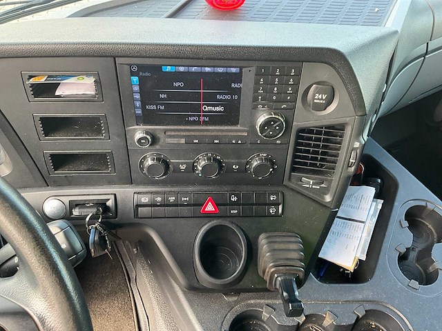 2014 mercedes-benz antos gesloten bakwagen - afbeelding 13 van  30