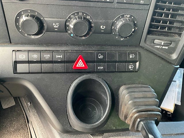 2014 mercedes-benz antos gesloten bakwagen - afbeelding 15 van  30