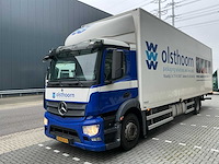 2014 mercedes-benz antos vrachtwagen met gesloten opbouw - afbeelding 31 van  32