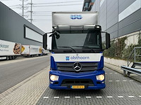 2014 mercedes-benz antos vrachtwagen met gesloten opbouw - afbeelding 20 van  32