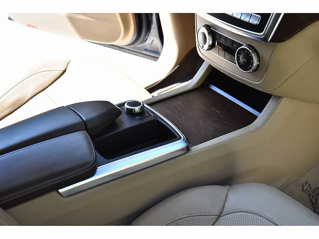 2014 mercedes-benz ml550 suv 4,7l v8 btw auto - afbeelding 66 van  82