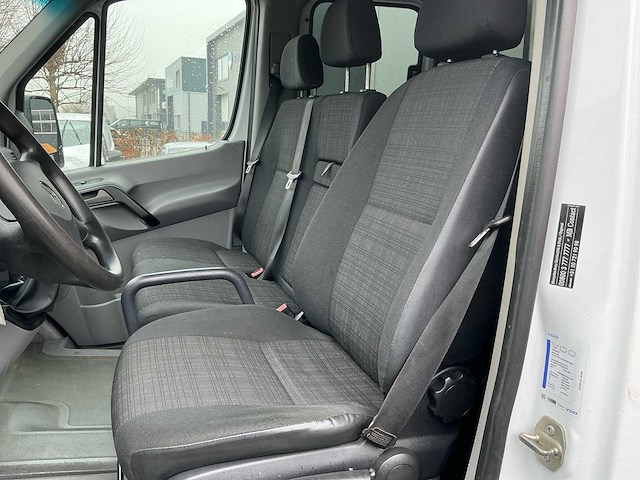 2014 mercedes-benz sprinter 516 2.2 bluetec 432 dc bedrijfswagen 4x4 - afbeelding 17 van  44