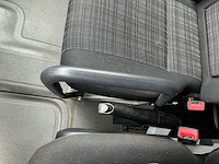 2014 mercedes-benz sprinter 516 2.2 bluetec 432 dc bedrijfswagen 4x4 - afbeelding 27 van  44