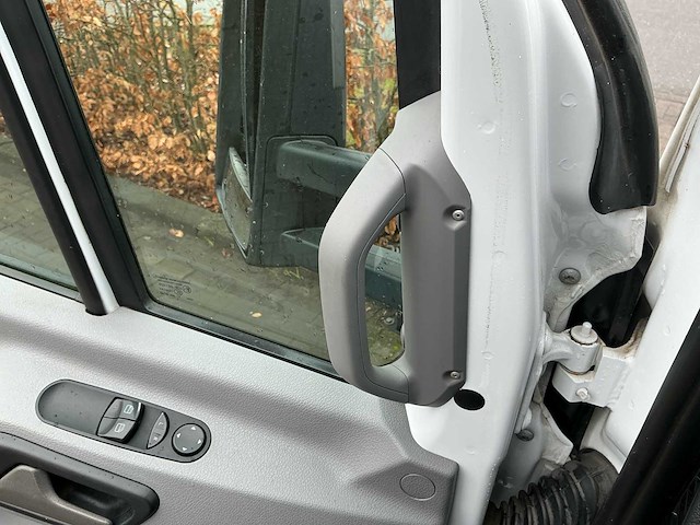 2014 mercedes-benz sprinter 516 2.2 bluetec 432 dc bedrijfswagen 4x4 - afbeelding 29 van  44