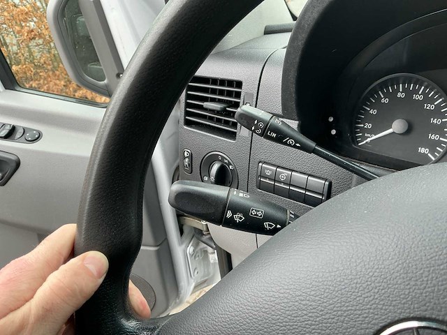 2014 mercedes-benz sprinter 516 2.2 bluetec 432 dc bedrijfswagen 4x4 - afbeelding 30 van  44