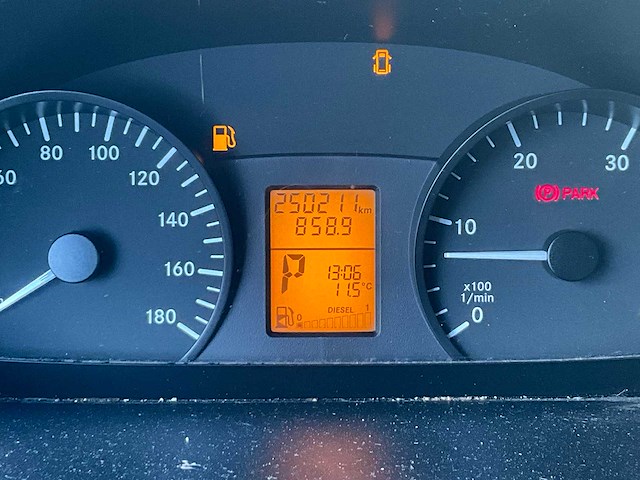 2014 mercedes-benz sprinter bedrijfswagen - afbeelding 9 van  21