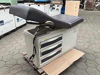 2014 midmark ritter 204 examination table - afbeelding 1 van  9