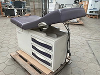 2014 midmark ritter 204 examination table - afbeelding 2 van  9
