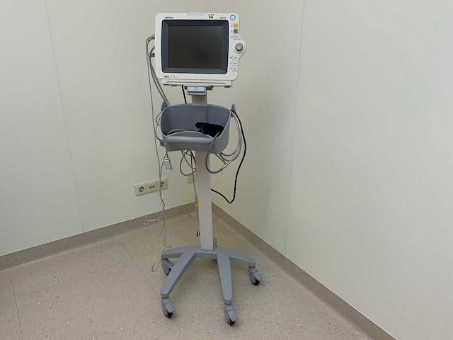 2014 mindray imec10 trolley voor vitale functies - afbeelding 1 van  9