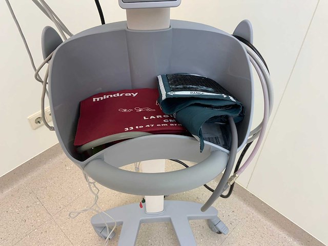 2014 mindray imec10 trolley voor vitale functies - afbeelding 5 van  9