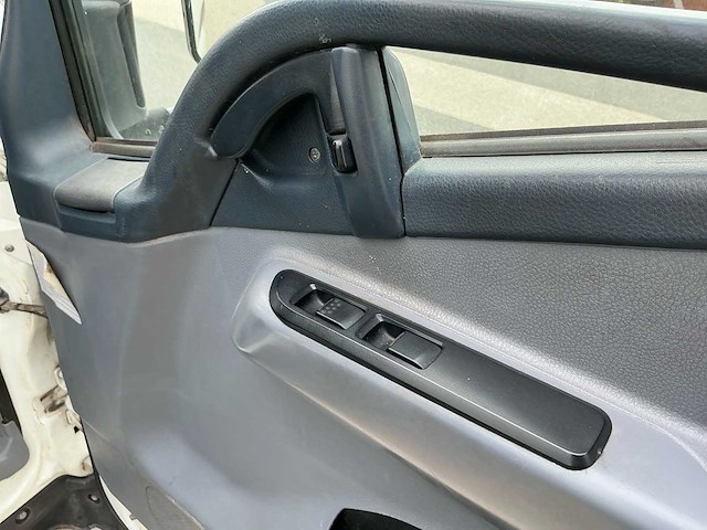 2014 mitsubishi 3c15 3.0 di 280 vuilniswagen met kiepbak - afbeelding 31 van  44