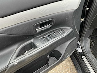 2014 mitsubishi outlander 2.0 phev instyle+ personenauto 6-tht-94 - afbeelding 10 van  39
