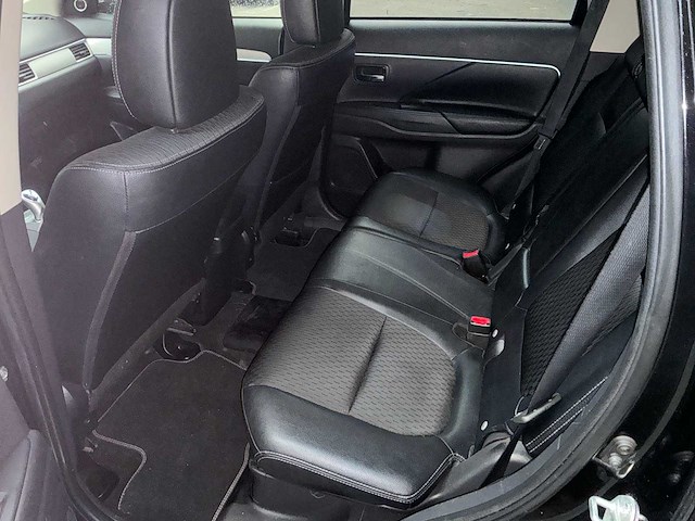 2014 mitsubishi outlander phev personenauto - afbeelding 11 van  27