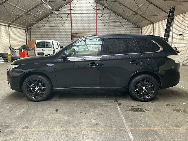 2014 mitsubishi outlander phev personenauto - afbeelding 12 van  27