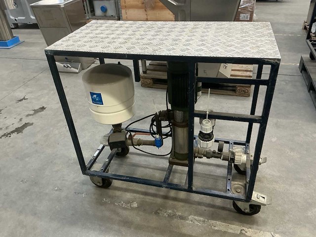 2014 mobiele waterdrukverhogingsset/waterpomp (drukvat 18 liter) (22x) - afbeelding 1 van  12