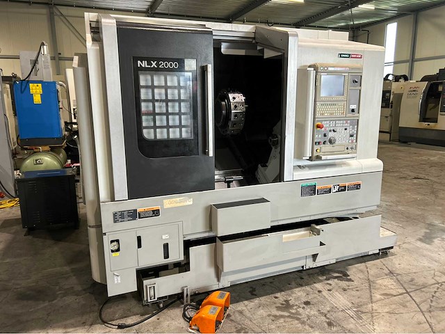 2014 mori seiki nlx 2000/500 cnc draaibank - afbeelding 1 van  28