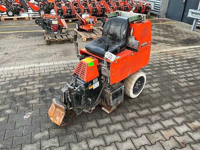 2014 national flooring equipment 5700 bol opzit accu tapijt / vloerstripper - afbeelding 8 van  15