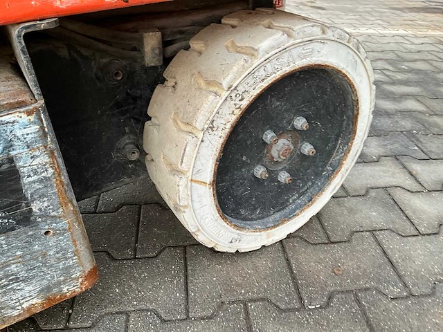 2014 national flooring equipment 5700 bol opzit accu tapijt / vloerstripper - afbeelding 15 van  15