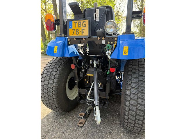 2014 new holland boomer 25 4wd zitmaaier - afbeelding 9 van  13