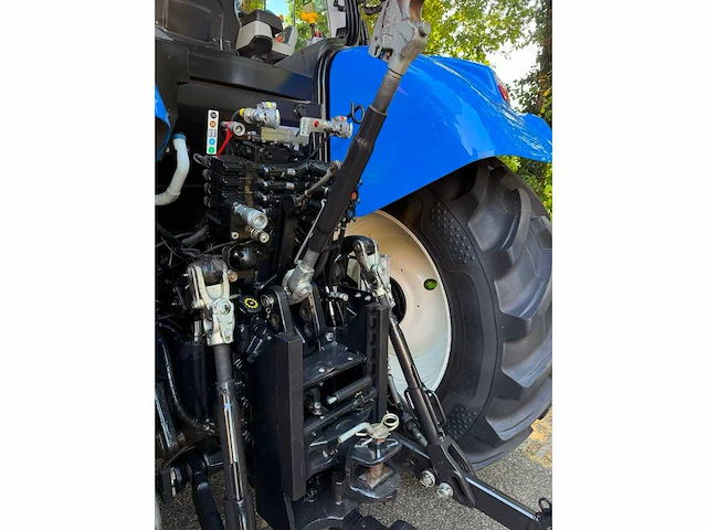 2014 new holland t7.200 ac vierwielaangedreven landbouwtractor - afbeelding 11 van  14