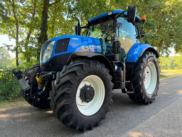 2014 new holland t7.200 ac vierwielaangedreven landbouwtractor - afbeelding 1 van  14