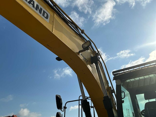 2014 new holland we150b pro banden graafmachine - afbeelding 6 van  51